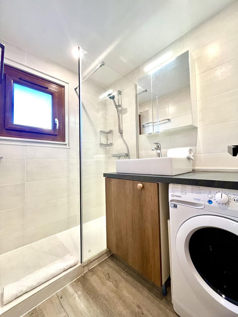 Le Chaney - T2 dans chalet - Massif du Mont-Blanc Apartment in Chamonix