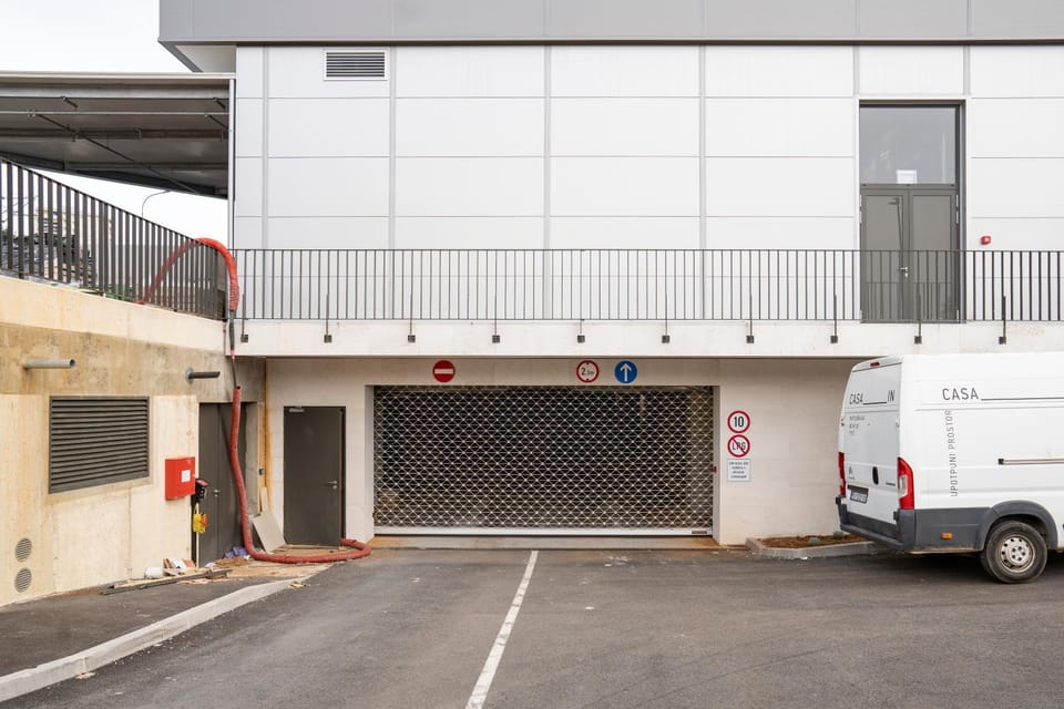 Property building, Parking