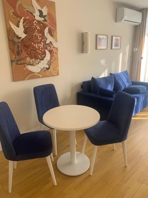 Orbi City Comfort 2 rooms apartments 50 м by sea Apartment in Batumi