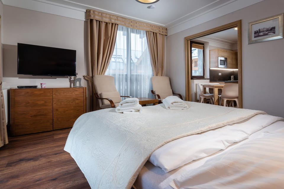 TV and multimedia, Bedroom