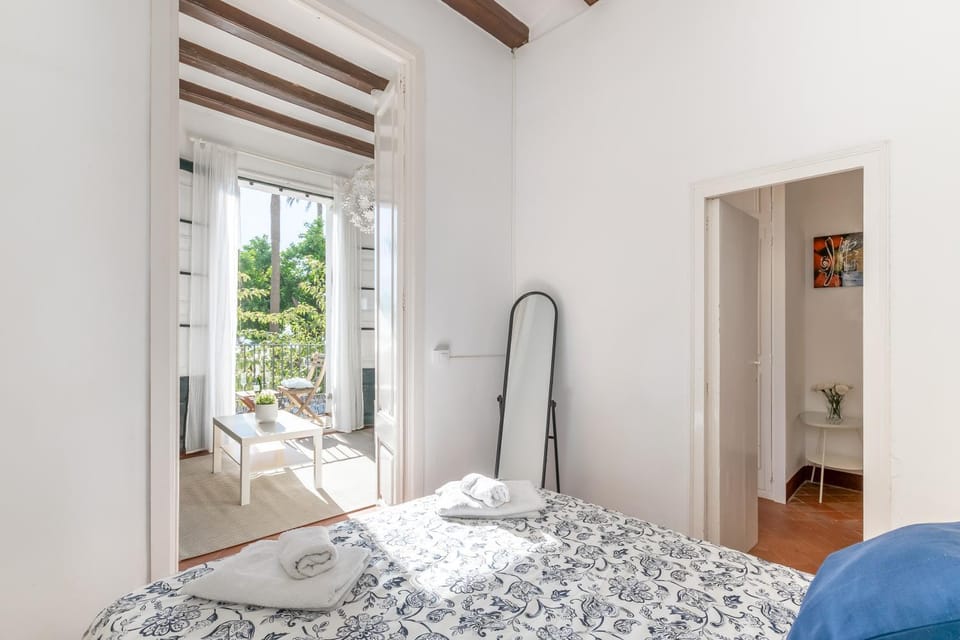 Bed, View (from property/room), Bedroom