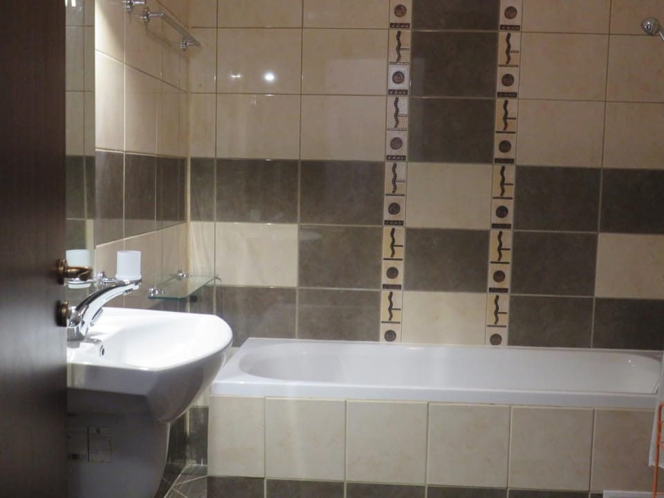 Bathroom, Bath