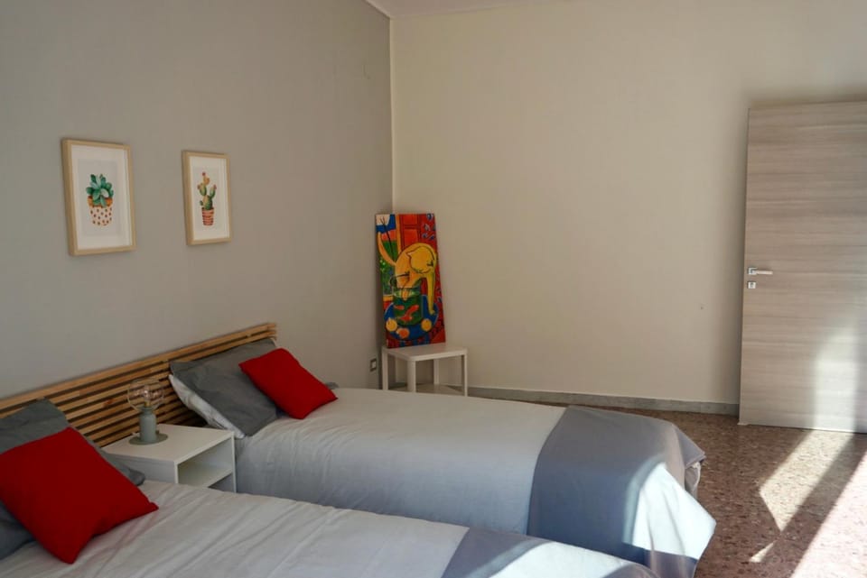 Bed, Decorative detail, Bedroom