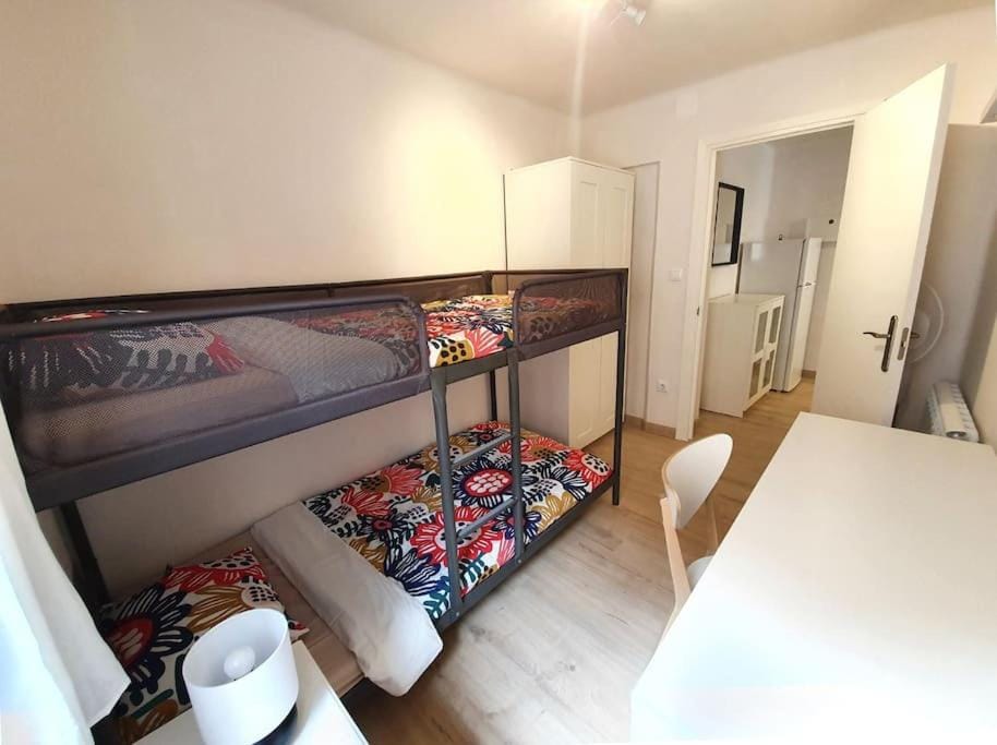 Acogedor piso en el centro de Sabiñanigo Apartment in Sabiñánigo