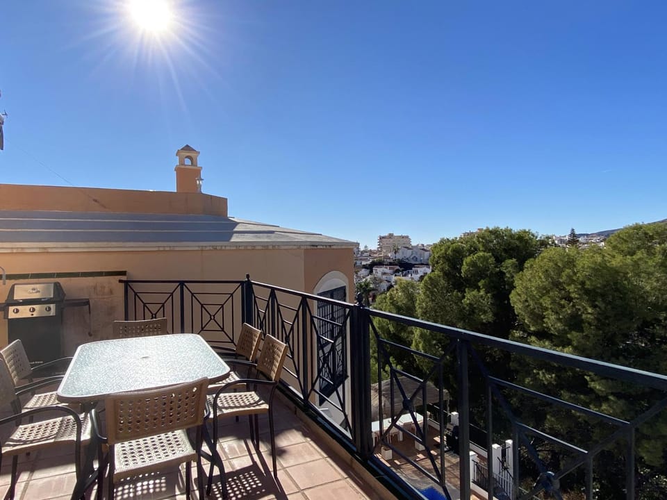 Balcony/Terrace, Dining area