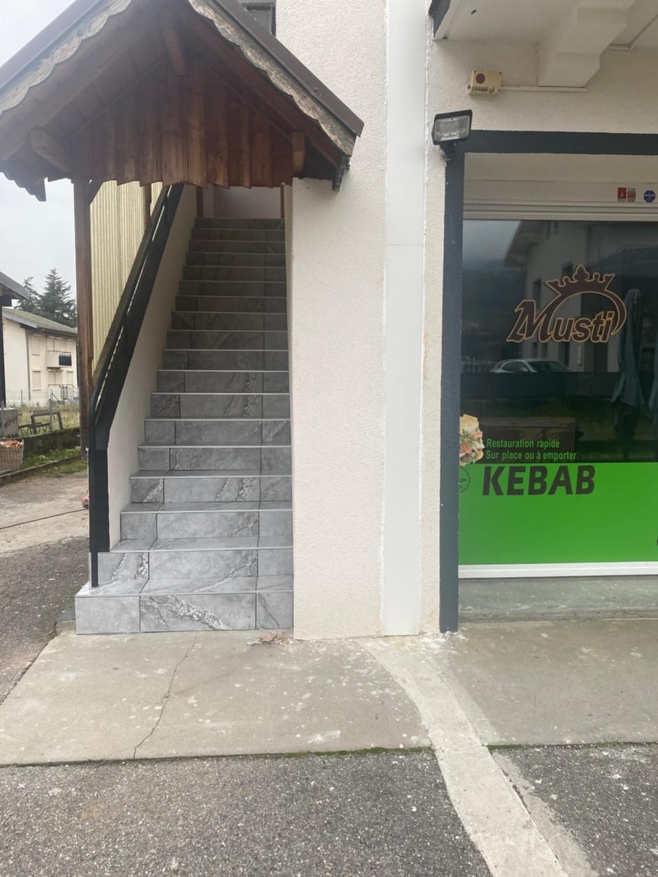 Property building, Facade/entrance