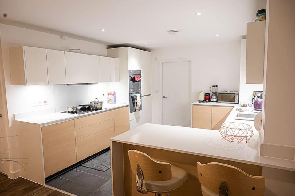 Exquisite cozy house, close to Train Station and amenities Villa in Romford