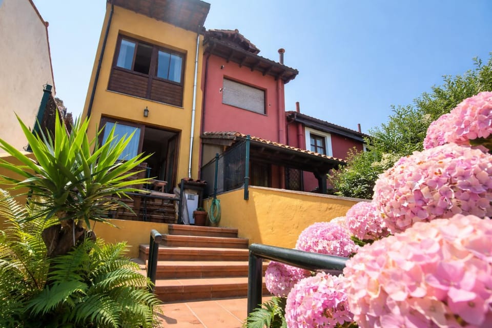 Property building, Balcony/Terrace