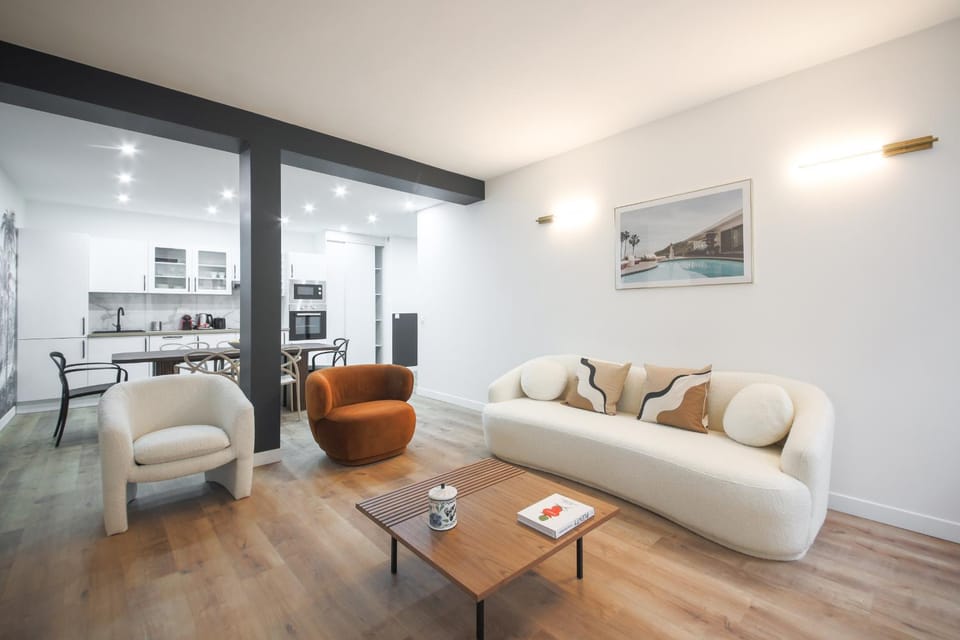 1#Appart 4Pers#2 Chambres#Commerce#FullEquipped#AC Apartment in Paris