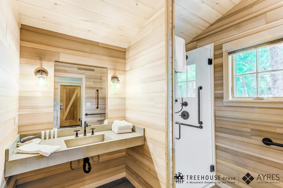 Shower, Bathroom