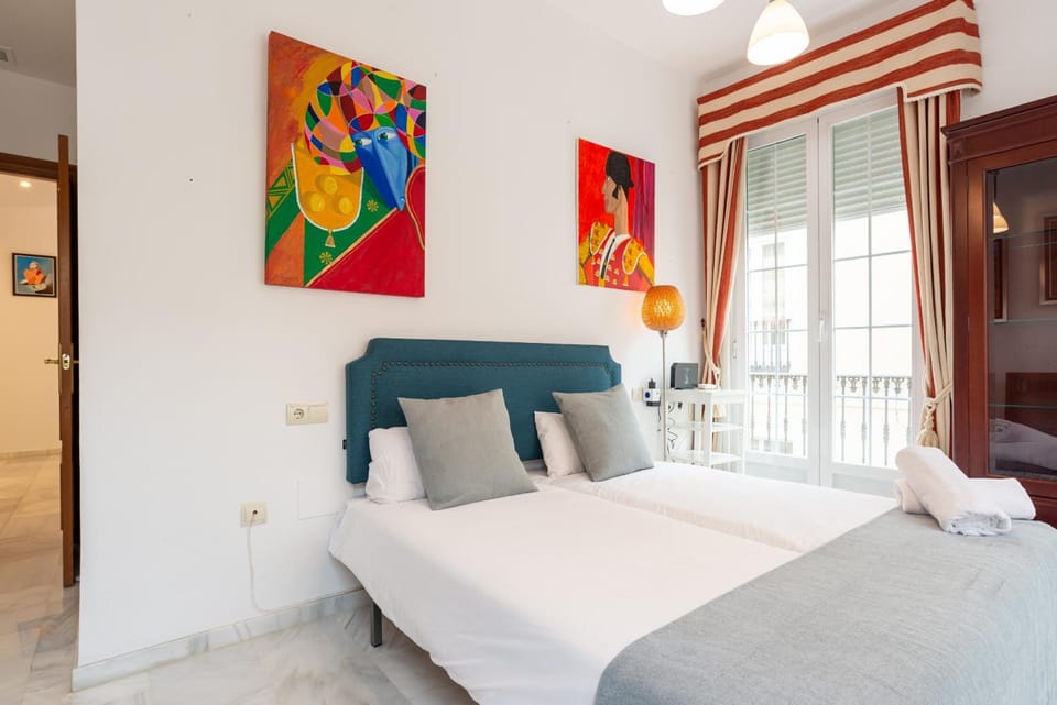 Urbe10 Marin Garcia 2 Bedrooms Apartment Apartment in Malaga