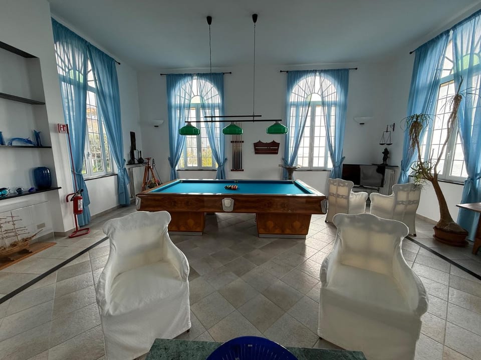 Billiard