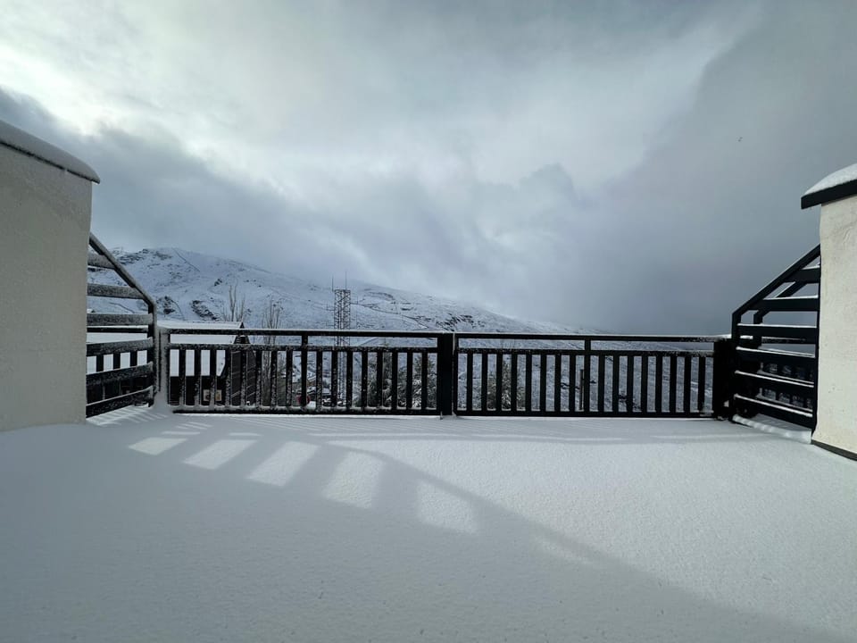 Day, Natural landscape, Winter, View (from property/room), View (from property/room), Balcony/Terrace, Balcony/Terrace, Mountain view, Mountain view