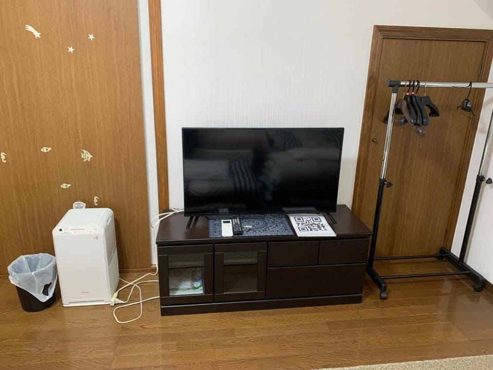 Family House "2F" - Vacation STAY 13805 Bed and Breakfast in Japan