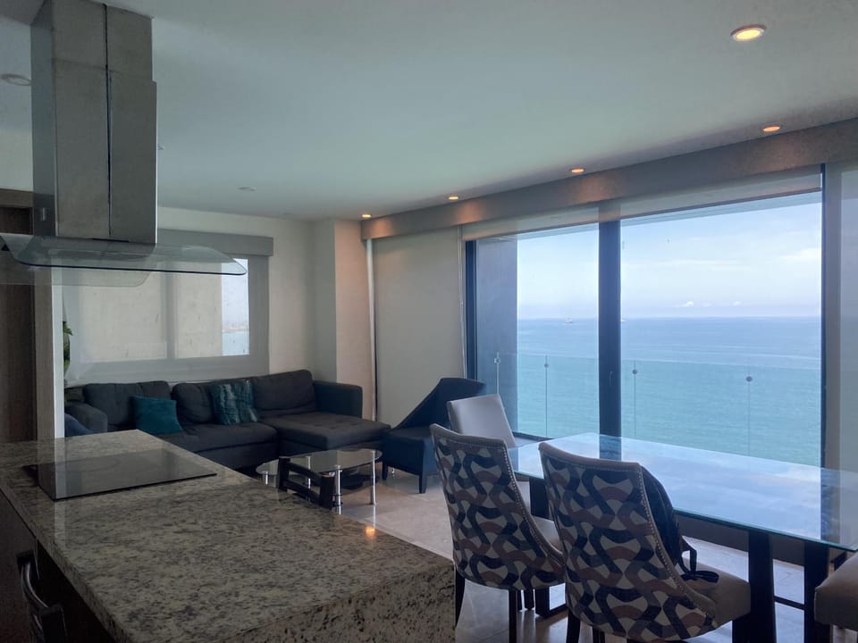 Dpto 2 hab Vista al Mar & Amenidades Apartment in Mazatlan