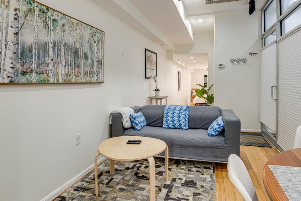 Historic Dtwn Alexandria Studio: Dogs Welcome! Apartment in Alexandria