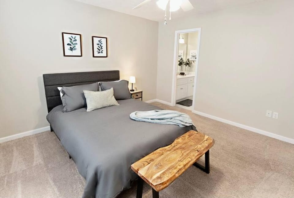 Bed, Bedroom