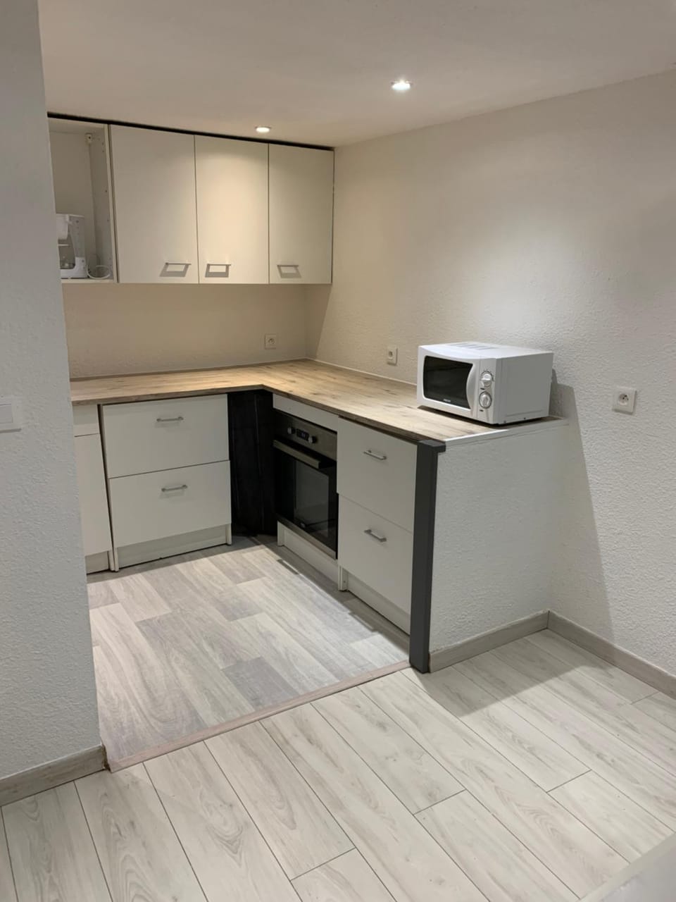 Kitchen or kitchenette, minibar, pet friendly, stove
