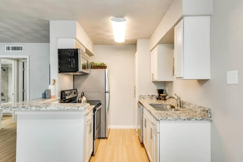 Kitchen or kitchenette, dishwasher, minibar, pet friendly, stove