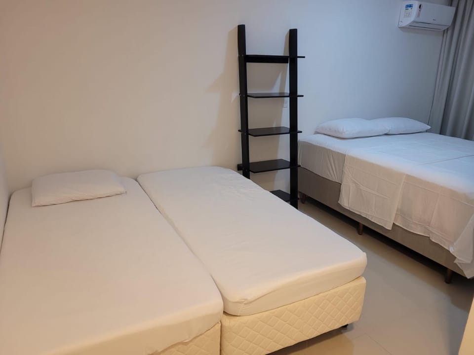 Bed, Bedroom, wardrobe, air conditioner