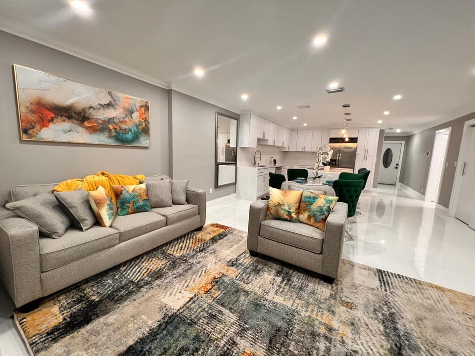 Living room, Seating area