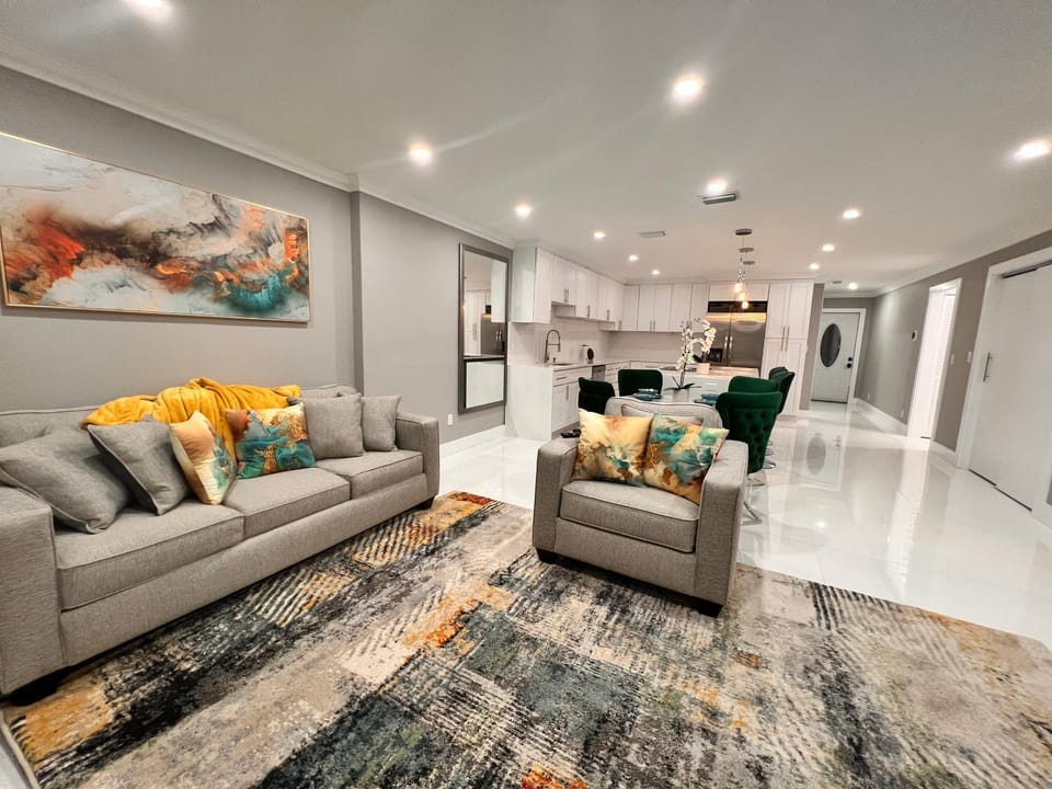 Living room, Seating area