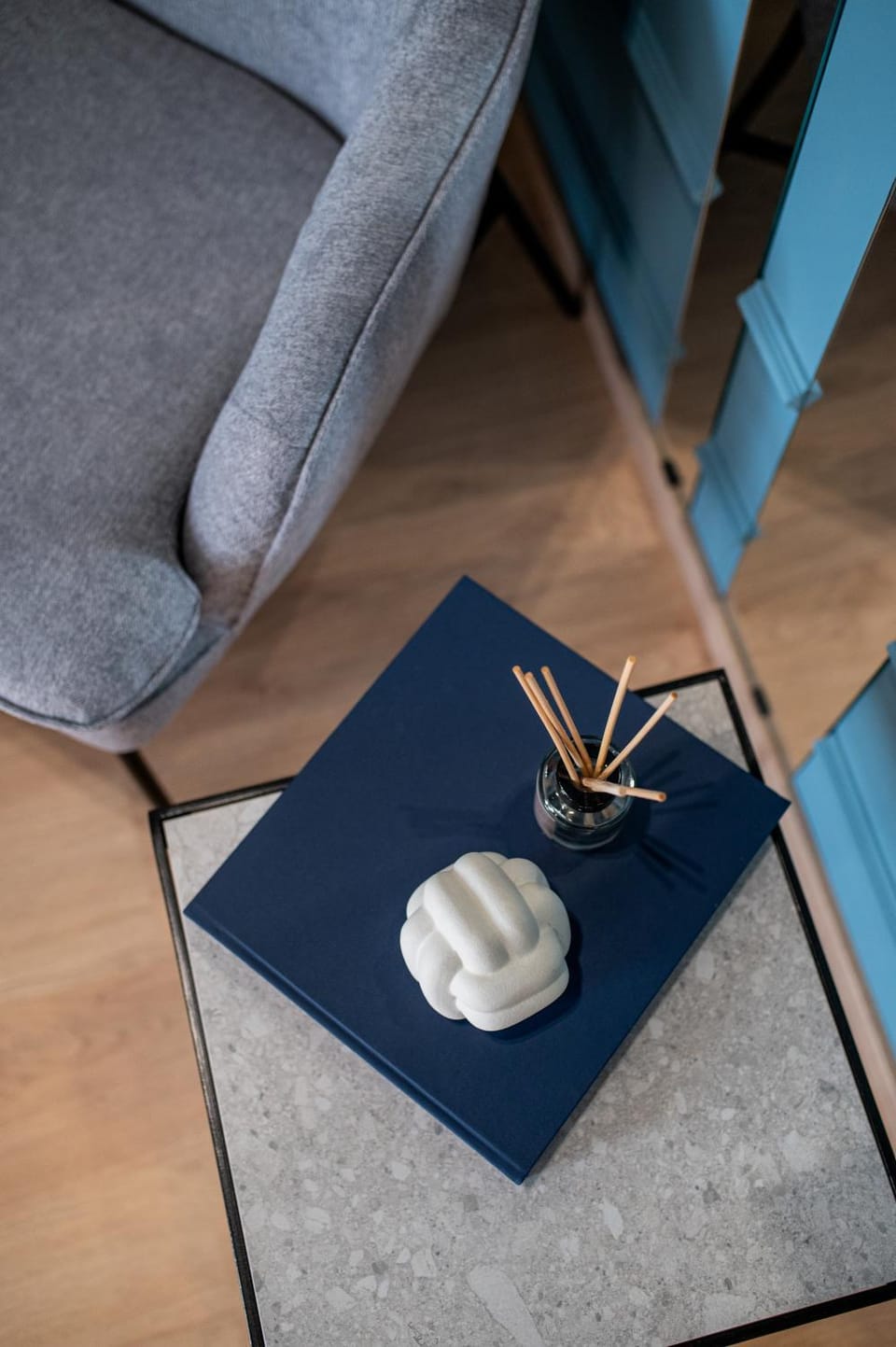 Living room, Decorative detail, Seating area