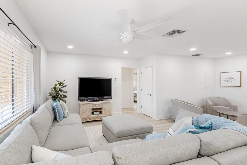 Paradise Found House in Clearwater Beach