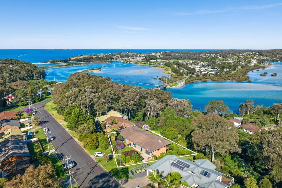 Hillcrest North Narooma - Panoramic Retreat House in Narooma