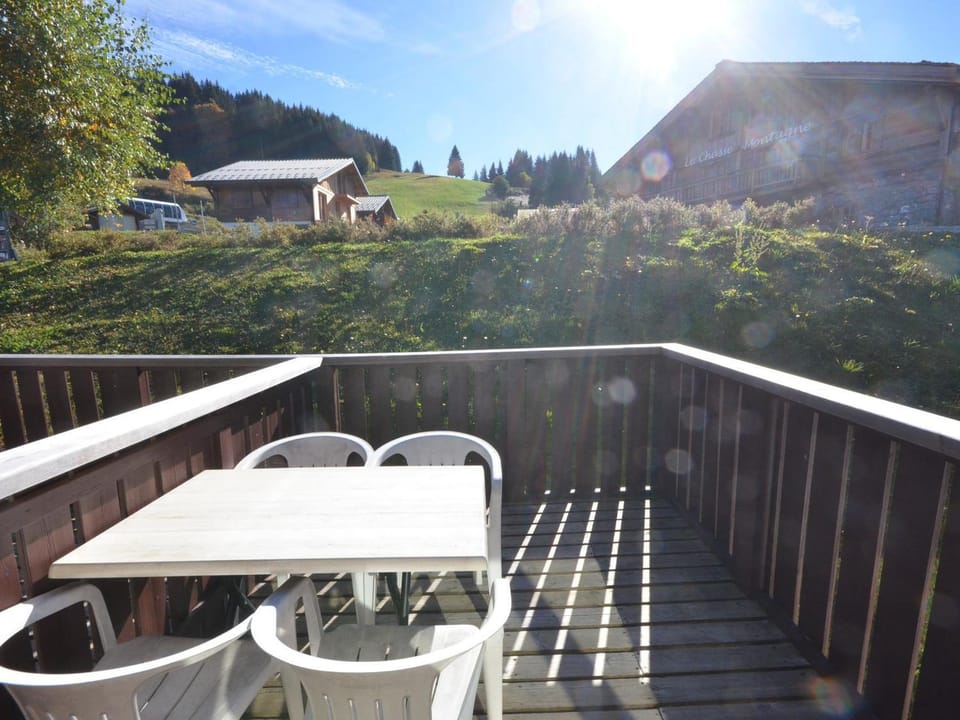 Appartement confortable pour 6 avec balcon et parking aux Gets - FR-1-623-120 Apartment in Les Gets