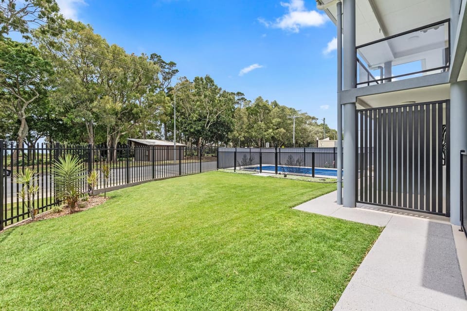 3 Seacrets at Shelly Apartment in Hervey Bay
