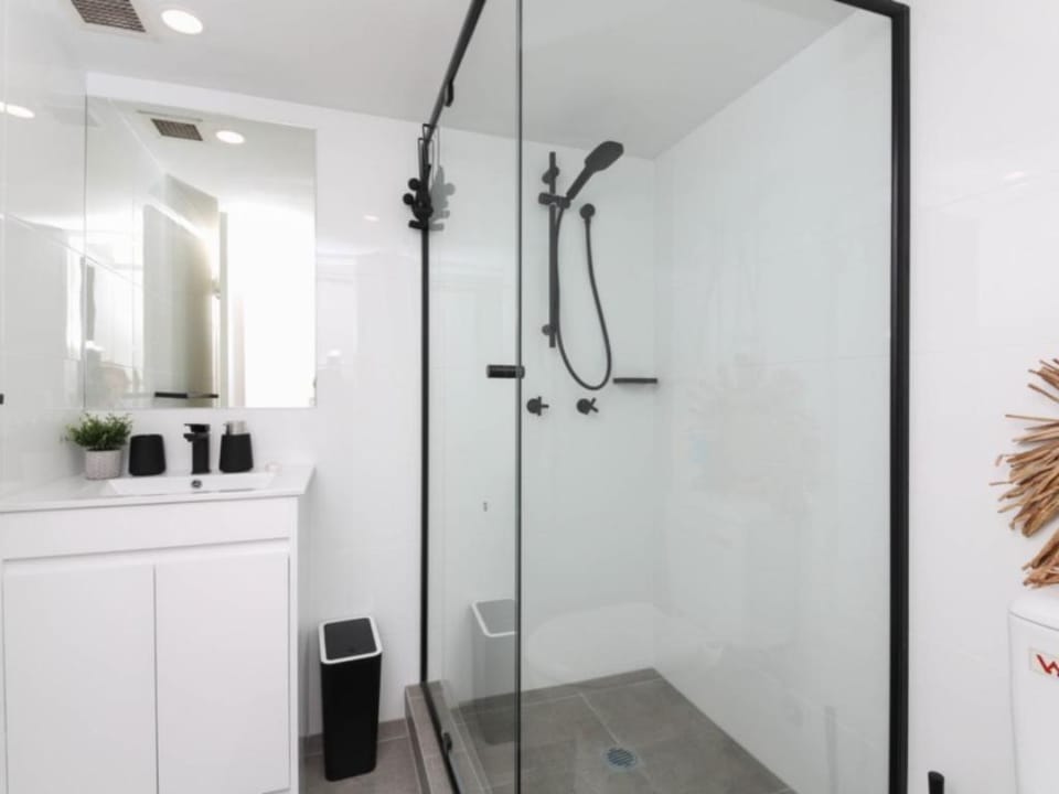 Seascape - Hosted by Burleigh Letting Apartment in Palm Beach