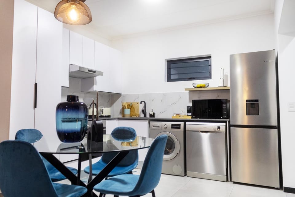 A slice of heaven - Bryanston Apartment in Sandton