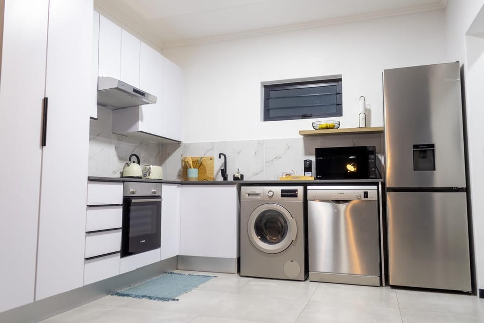 A slice of heaven - Bryanston Apartment in Sandton