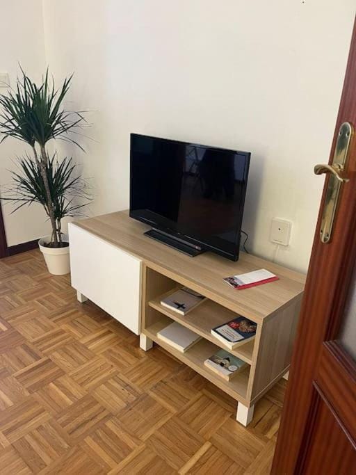 Acogedor y soleado apartamento recién amueblado en Gijón Apartment in Gijón