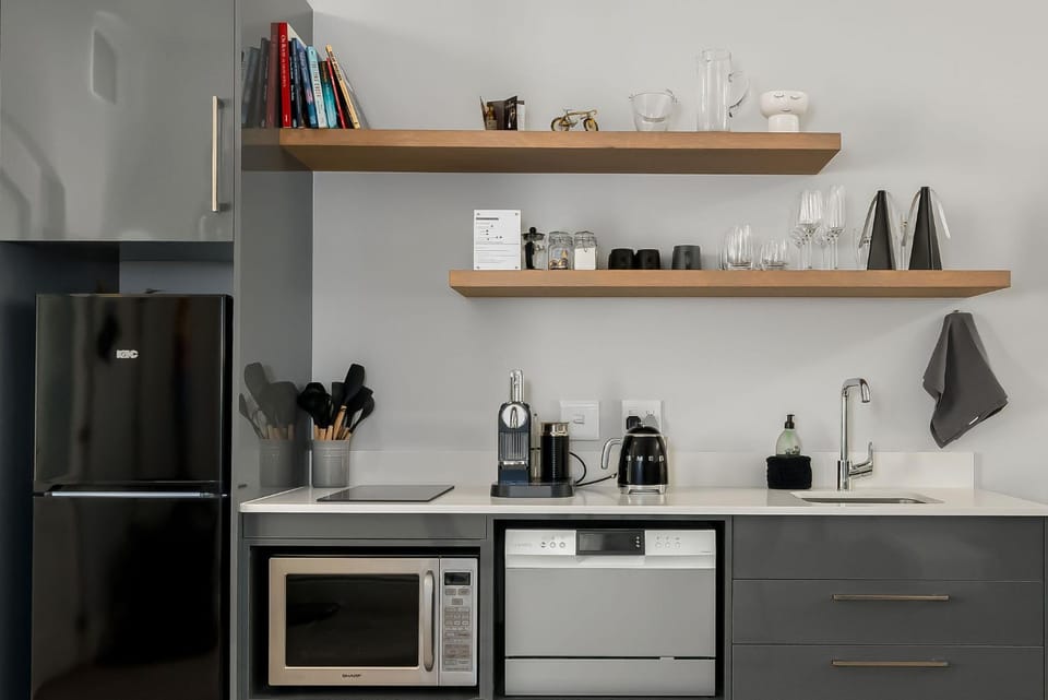 Kitchen or kitchenette
