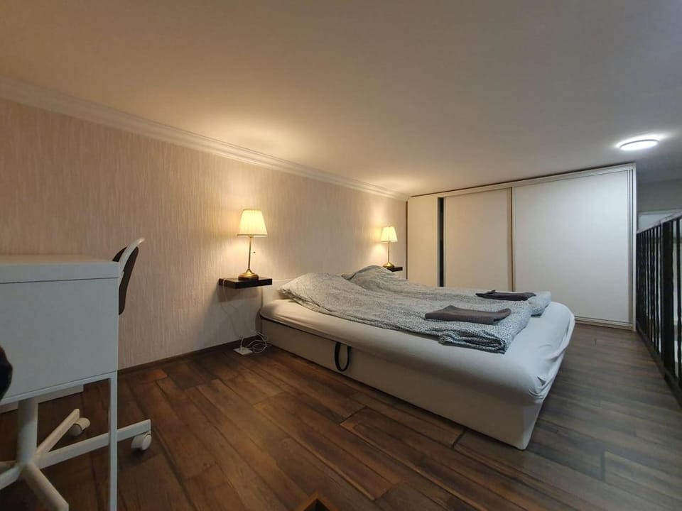 Madam with AC and the central location Apartment in Budapest