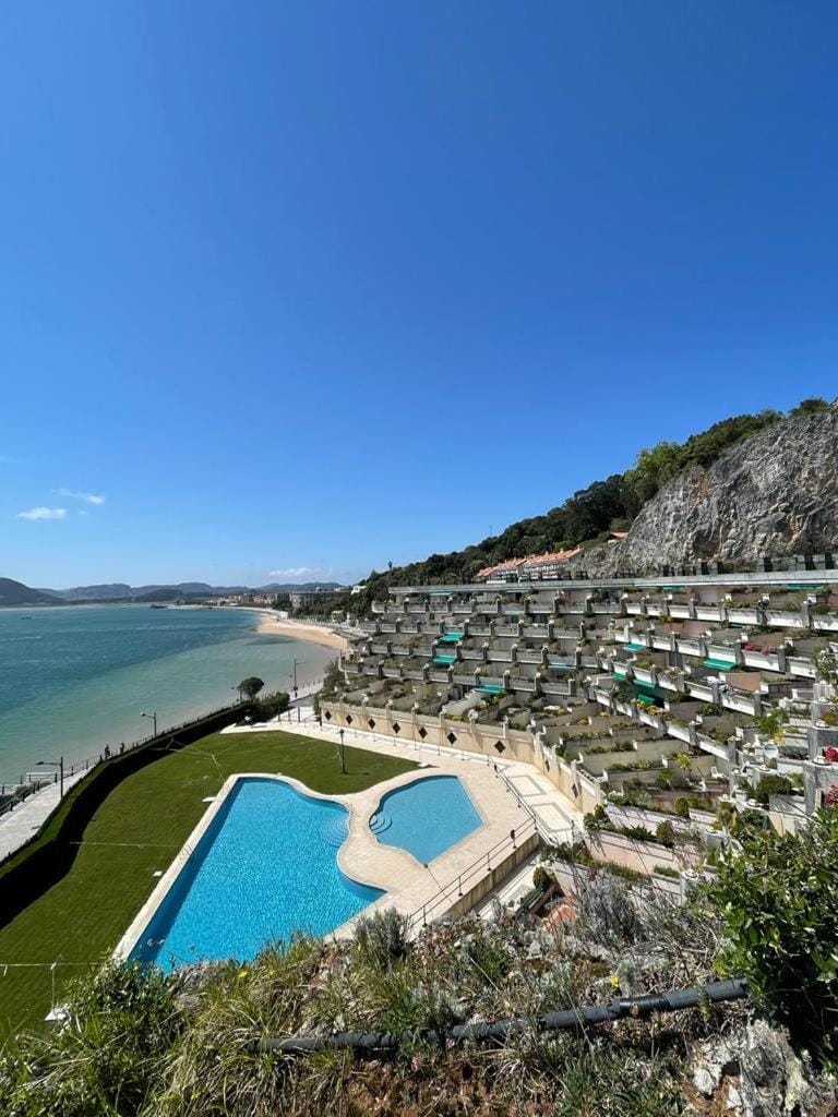 Garden, Swimming pool, Sports