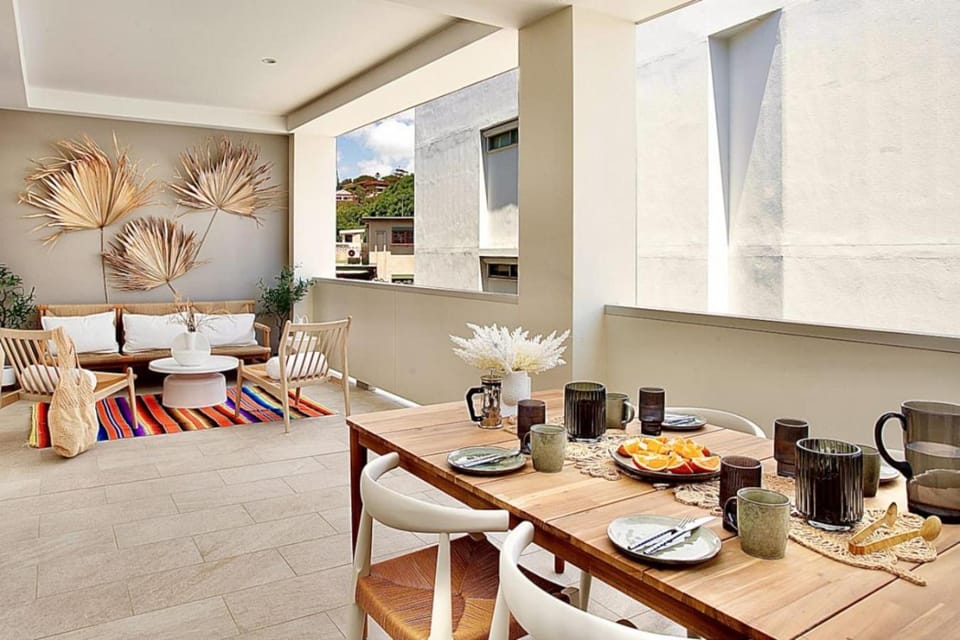Majestic Beachfront Apartment in Sydney