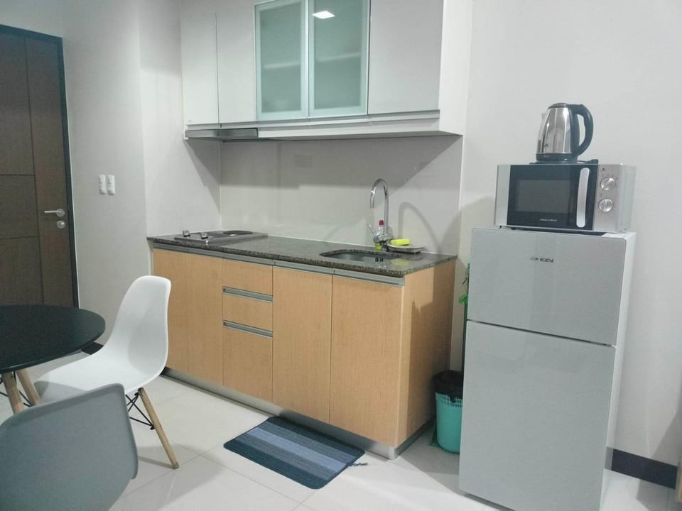 101 Newport Boulevard near NAIA Terminal 3 Apartment in Pasay