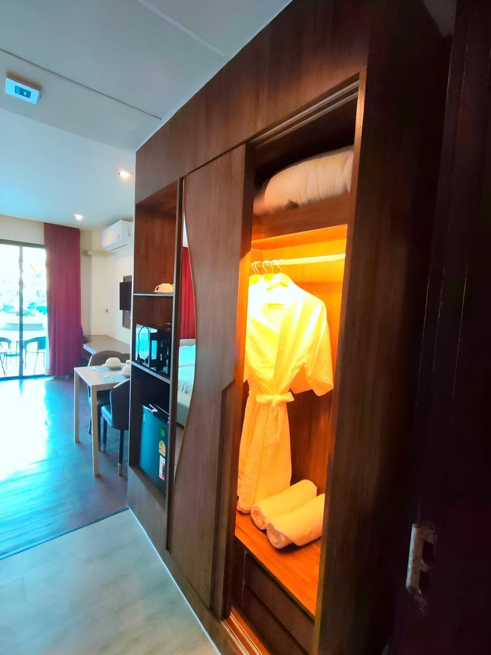 The Beach Heights Condotel Kata 500 meters to Kata beach Hotel in Rawai