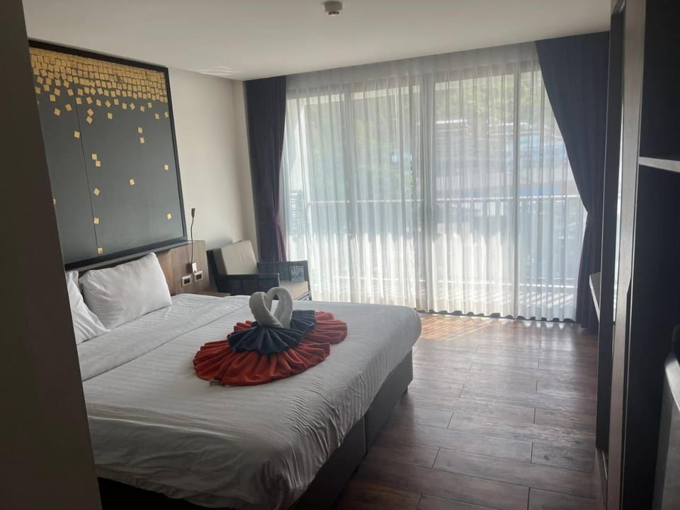 The Beach Heights Condotel Kata 500 meters to Kata beach Hotel in Rawai