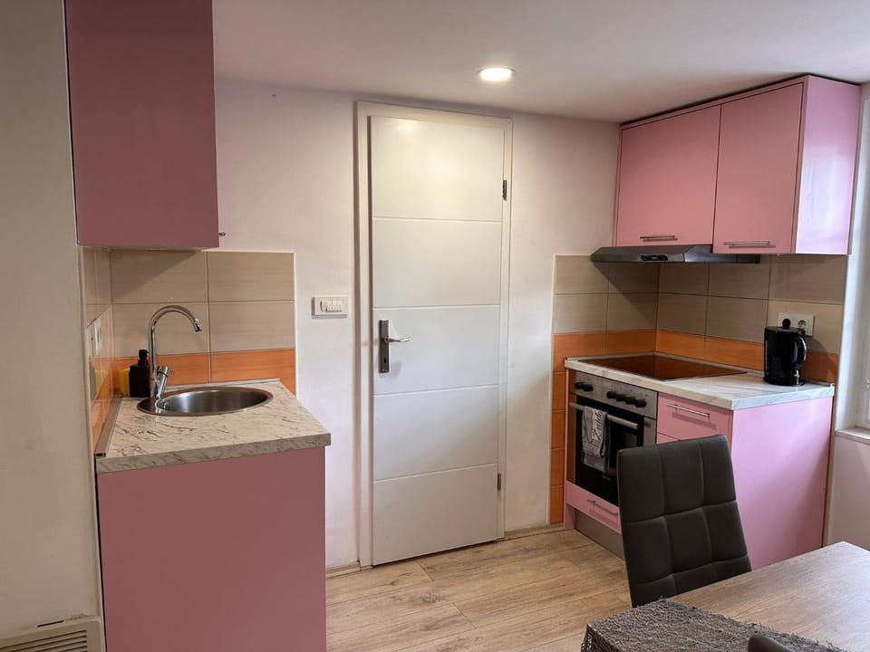 Apartman Rose Apartment in City of Zagreb