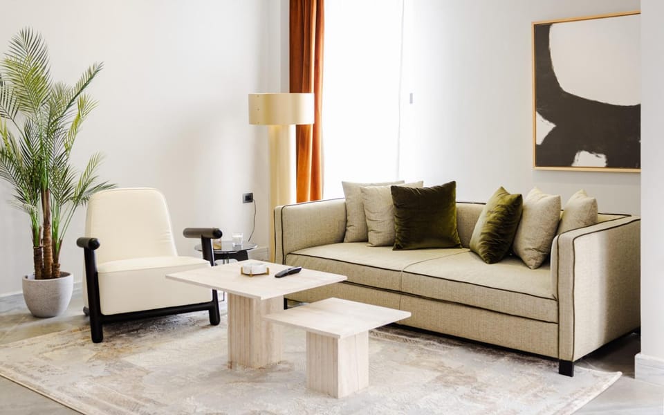 Living room, Seating area