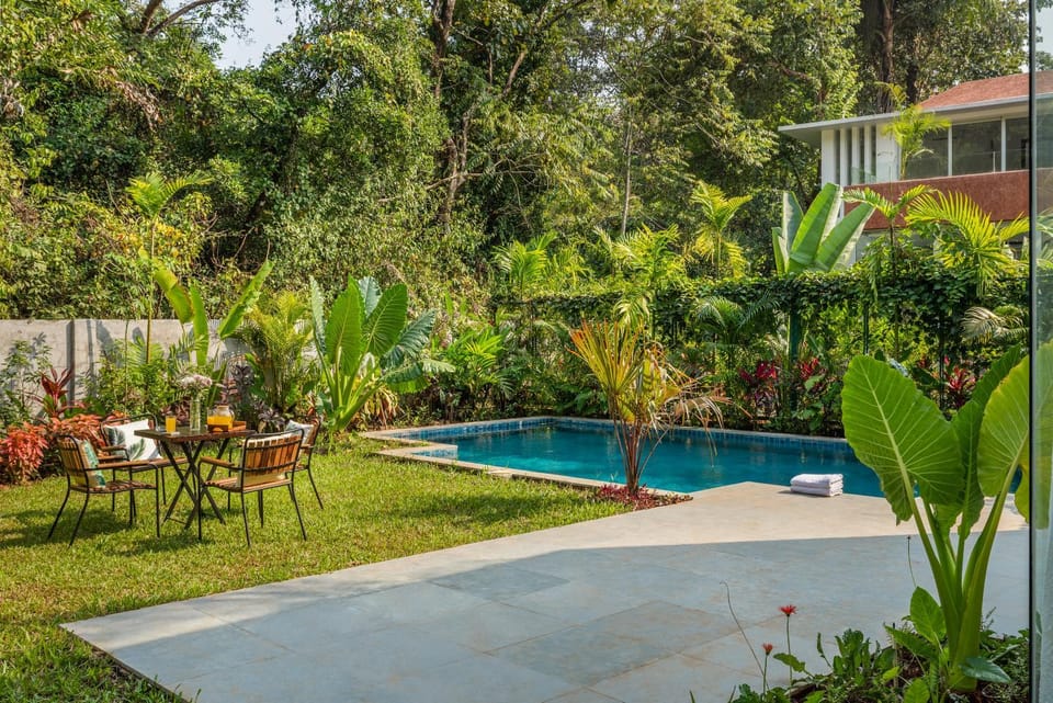 Garden, Pool view, Swimming pool
