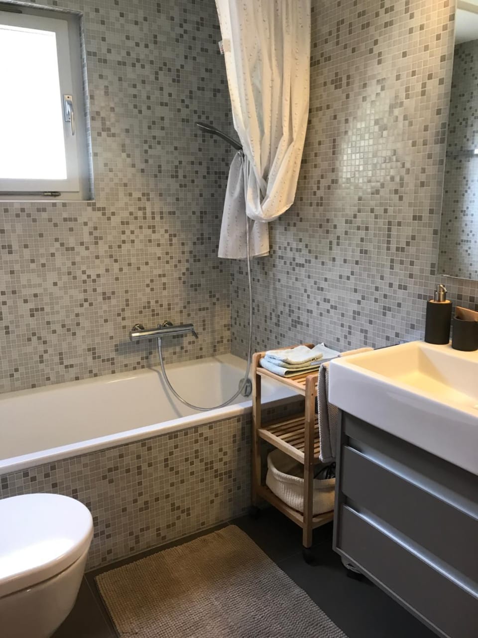 Bathroom, Bath