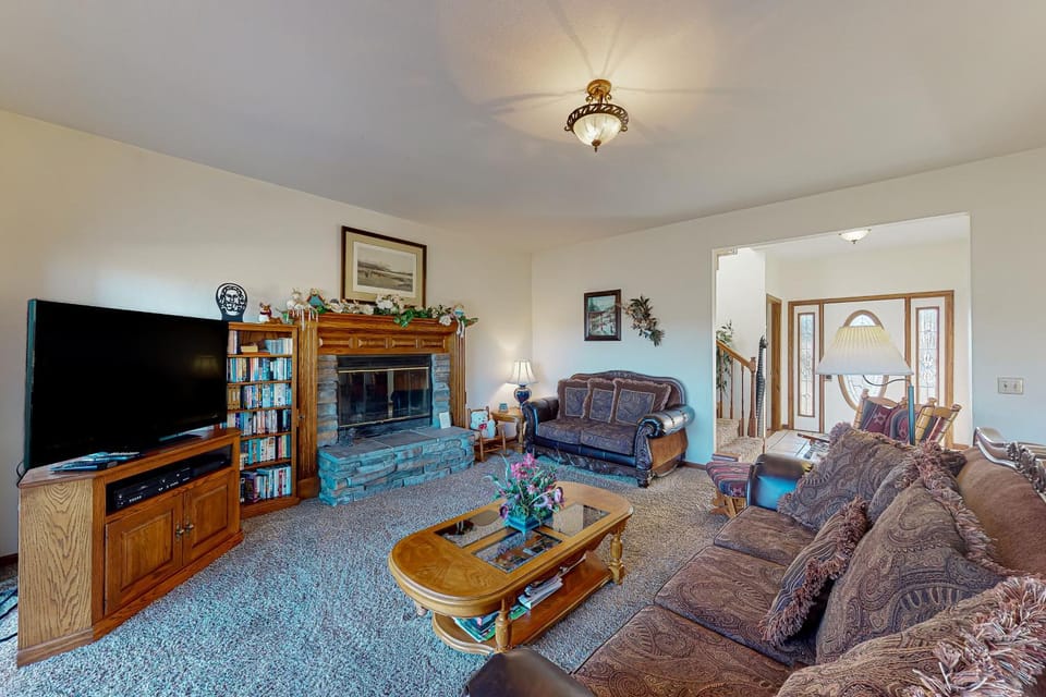 Stone Decks Lodge House in Carroll County