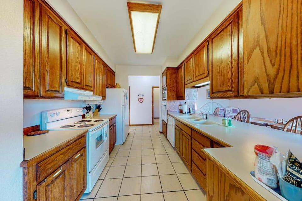 Stone Decks Lodge House in Carroll County