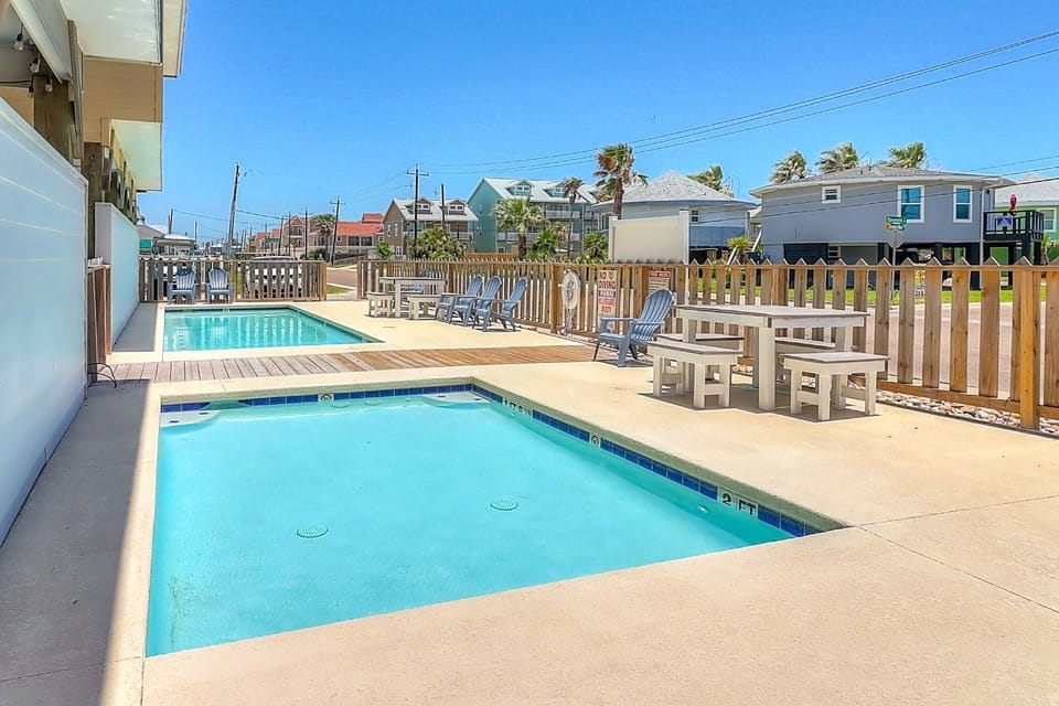 Stack Overflow House in Port Aransas