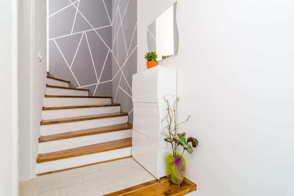 Sea view apartment 10 minutes walk from old city Apartment in Dubrovnik